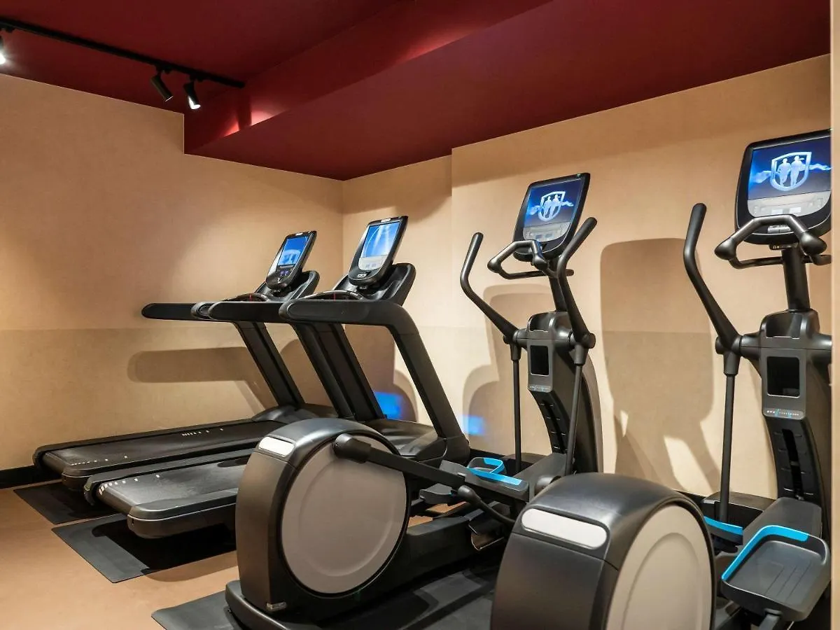 Mercure Amsterdam North Station 4*,  Нидерланды
