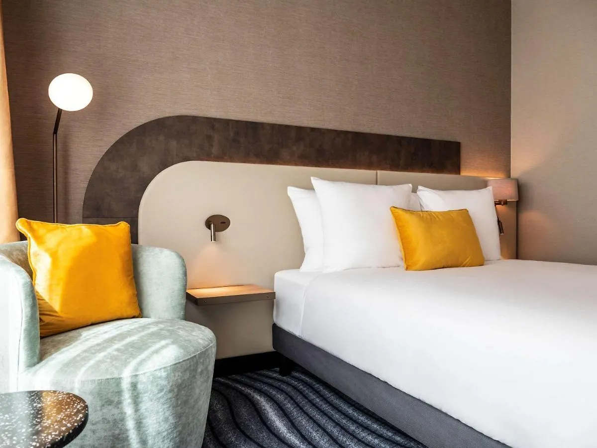 Mercure Amsterdam North Station Otel