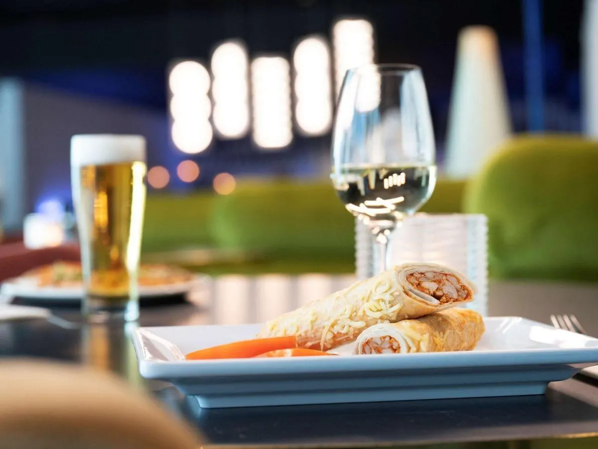**** Otel Mercure Amsterdam North Station Hollanda