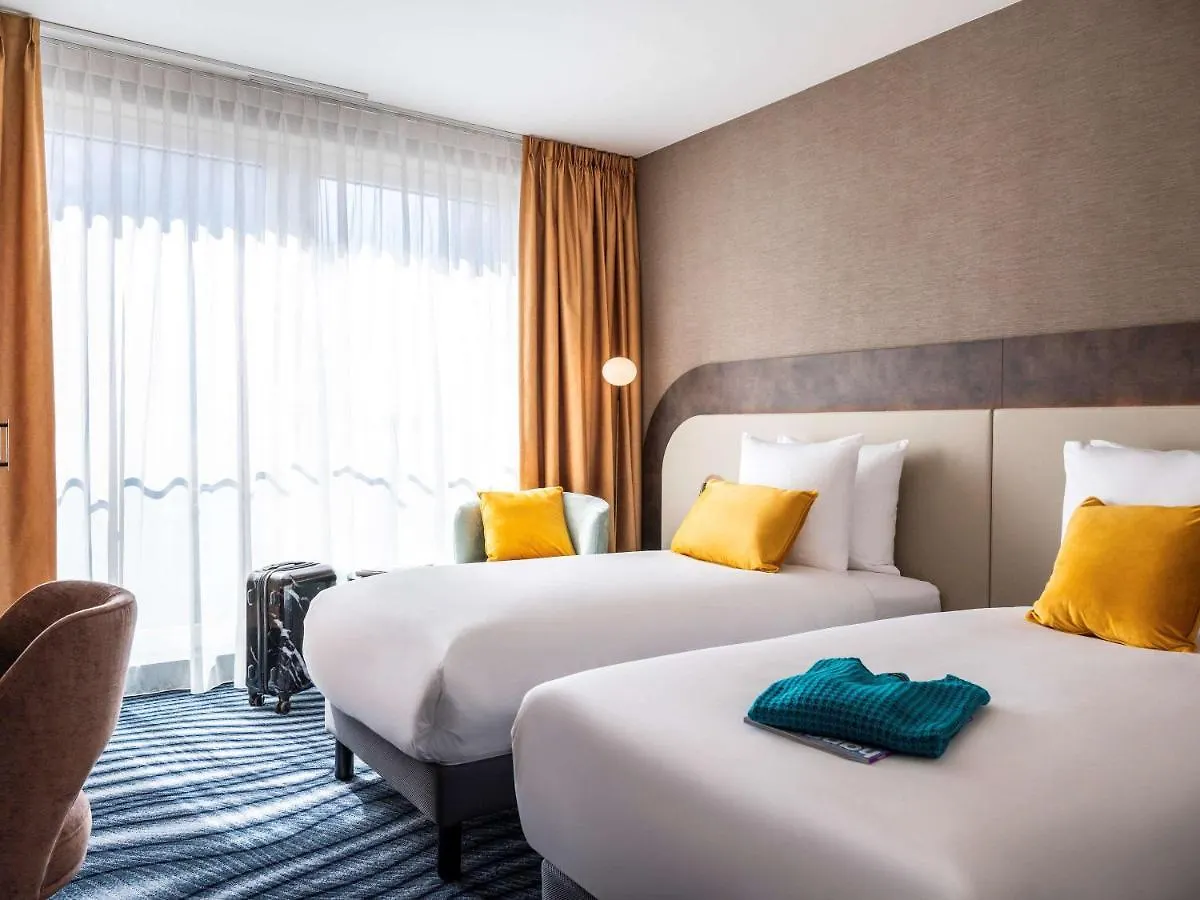 Mercure Amsterdam North Station Otel