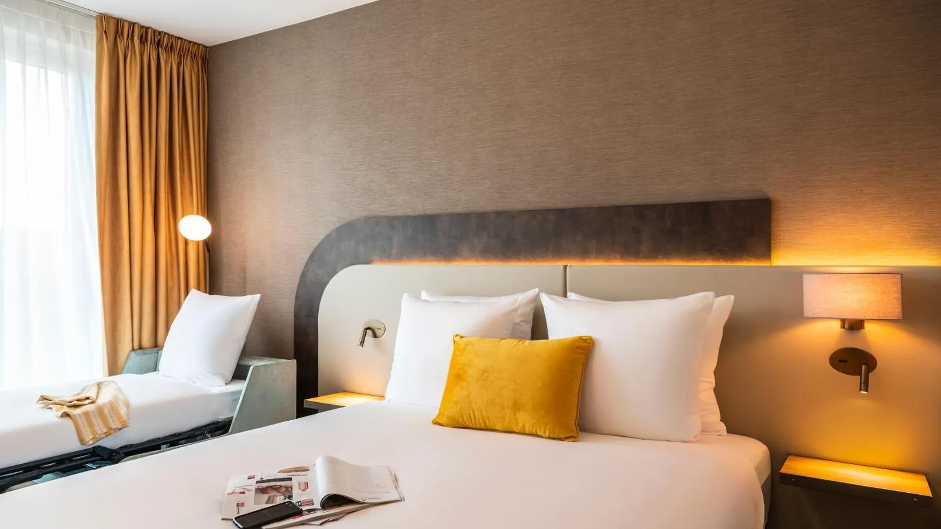 Mercure Amsterdam North Station